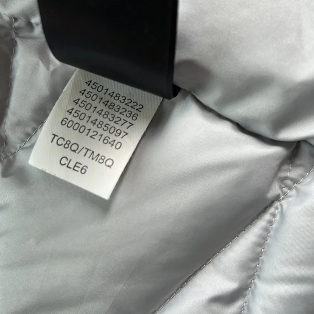 The North Face Aconcagua 550 Puffer Jacket - Gray/Silver